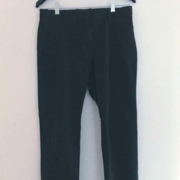 2/$40 // Gap True Straight Ankle Trouser - Picture 4 of 4